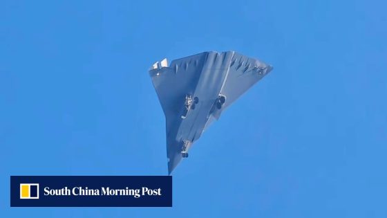 China's futuristic jet performs its first flight, leaving the world in shock!"
